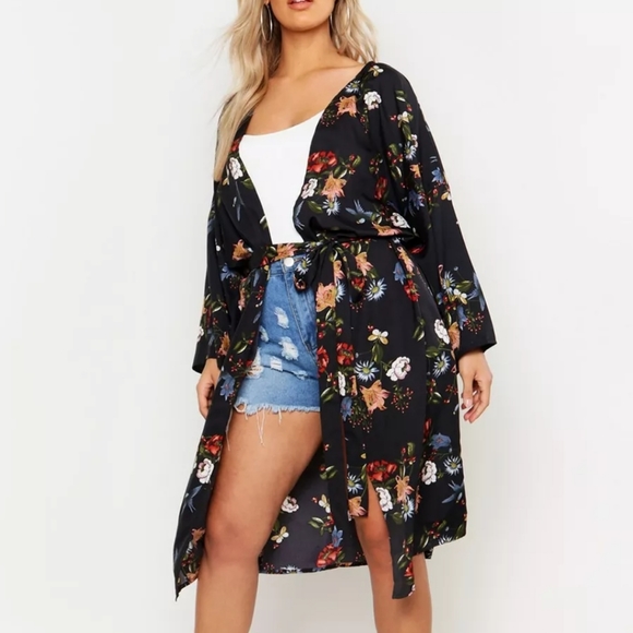 Boohoo Other - Floral Print Kimono Duster Size Large